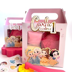 Caja interactiva con plastilinas